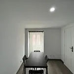 Center 3 Modern Apartmemt *